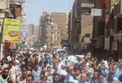 ثوار الفيوم يتحدون إجرام ميليشيات الانقلاب ويواصلون مسيرتهم