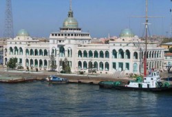 خسائر فادحة لغرق ميناء بورسعيد في الأمطار.. والانقلاب يتجاهل