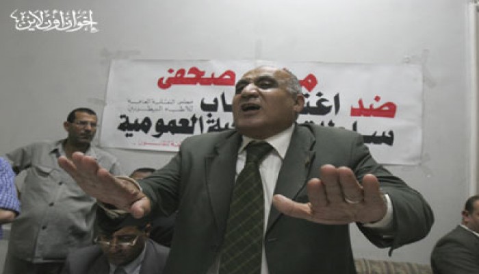 الانقلاب يتآمر على سحب الثقة من نقيب البيطري المنتخب