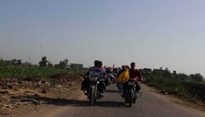 مسيرة دراجات بخارية لأحرار إسنا رفضًا للانقلاب