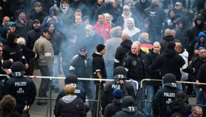 الآلاف يتظاهرون في درسدن الألمانية ضد حركة معادية للمسلمين