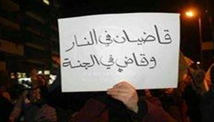 بالصور.. مسيرات ليلية بمدينة نصر تدعو لثورة "يناير من جديد"