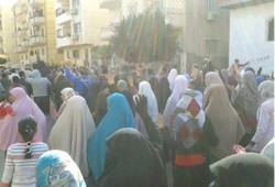 ثوار السادات يهتفون: "حي حي 25 جاي" في مسيرة حاشدة