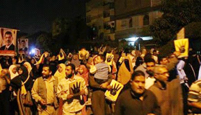 مباشر.. مسيرتان ليليتان لثوار العاشر رفضًا للانقلاب وخرابه