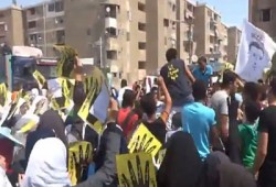 فيديو.. ثوار قرية "المنايل" يطالبون بالقصاص للشهيد "يحيى عواد"