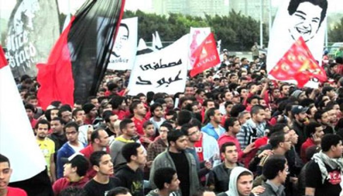 وقفة لأهالي شهداء مجزرة ‫‏بورسعيد تطالب بالقصاص لأبنائهم