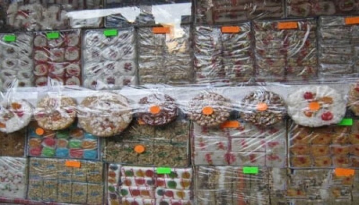 ارتفاع أسعار حلوى المولد ببورسعيد أضاع بهجة الاحتفال