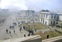 ثوار بنغازى يسيطرون على مواقع مهمة في بنغازي