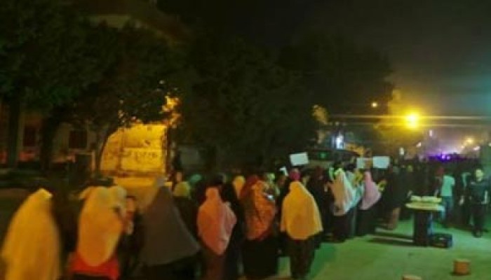 ثوار البدرشين يكملون مسيرتهم رغم اعتداء ميليشيات الانقلاب