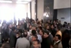 مياه الشرب الملوثة تهدد حياة المحامين بمجمع محاكم أسوان