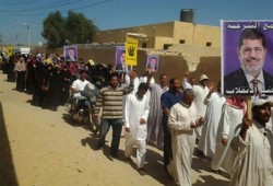 وقفة ليلية لأحرار بئر العيد تهتف بإسقاط حكم العسكر