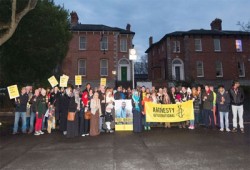 بالصور.. مشاركة واسعة باحتفال يوم ميلاد المعتقل "حلاوة" بأيرلندا