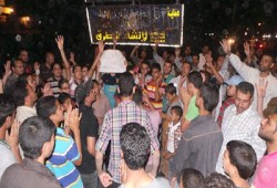 فيديو.. أهالي الدلنجات ينتفضون تنديدًا بتسييس القضاء