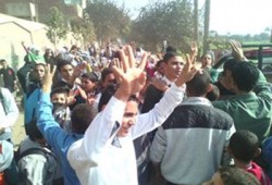 ‏مسيرة بقرية دهشور بالجيزة رفضًا للانقلاب وأحكامه المسيسة