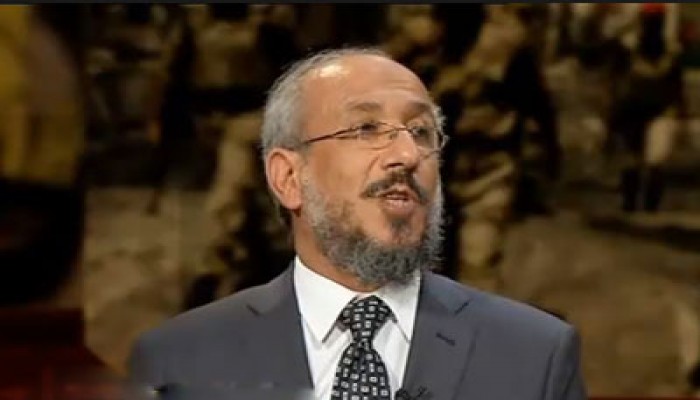 القدوسي: مطالبة الآخر بأن يتخلى عن مطالبه فاشية