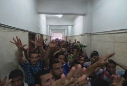 فيديو.. مسيرة بجامعة المنيا تطالب بمحاكمة المخلوع ثوريًّا