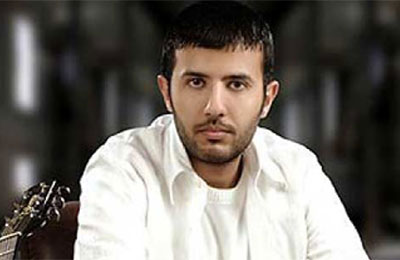 الانقلاب يمنع بث أغاني حمزة نمرة على محطات الإذاعة