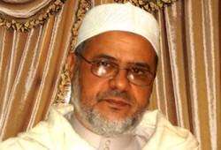 د. الريسوني: بعض حكام الإمارات ورثوا جنون معمر القذافي