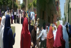 وقفة لطالبات "أزهر تفهنا الأشراف" تهتف بالقصاص للشهداء