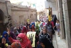 فيديو.. وقفة شبابية بأوسيم تندد بتهجير أهالي سيناء