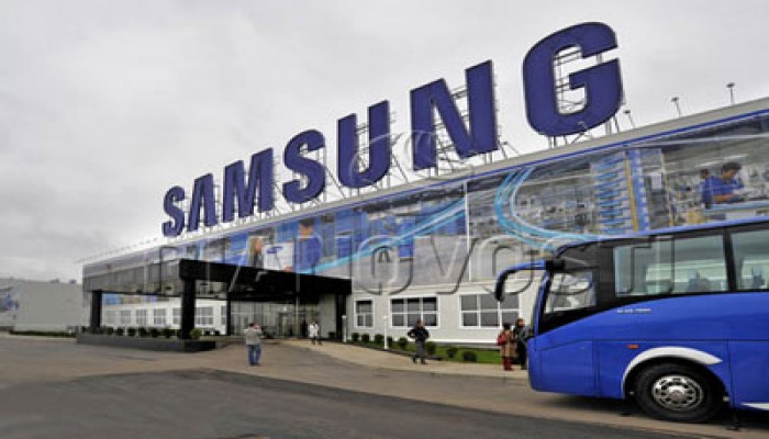 ميلشيات الانقلاب تعتقل 18 من عمال شركة سامسونج