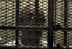 استئناف محاكمة "زكريا عزمي" بالكسب غير المشروع