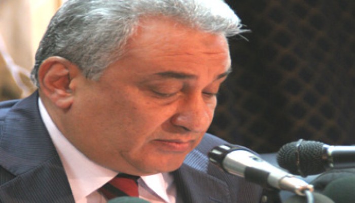 الانقلابي عاشور يتجرد من الأخلاق تجاه اعتصام د. ليلى سويف