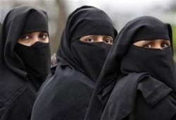 رفع الحظر عن دخول المنتقبات البرلمان الأسترالي