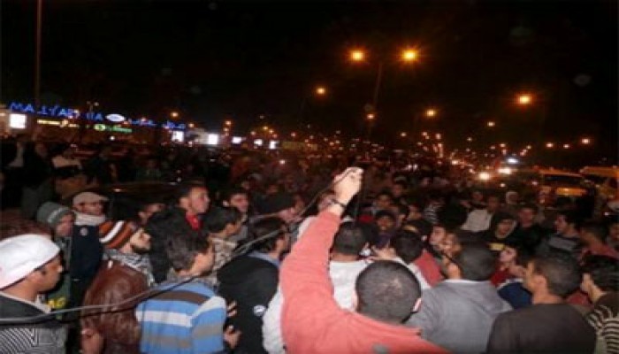 ثوار أكتوبر يحرقون العلم الصهيوني في فعاليات ضد الانقلاب