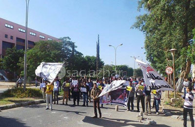 "النيويورك تايمز": القمع فشل في وقف الحراك الطلابي