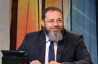 إيهاب شيحة يسخر من تبرير الصفاح لجرائمه