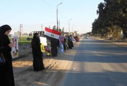 فيديو.. سلسلة بشرية بفاقوس استمرارًا لأسبوع العدالة