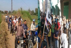 سلسلة بشرية لأحرار منية النصر تندد بغياب العدالة