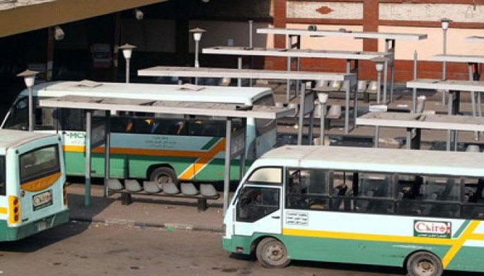 عاملو "النقل العام" يهددون بالتظاهر ضد عدم تطبيق الحد الأقصى