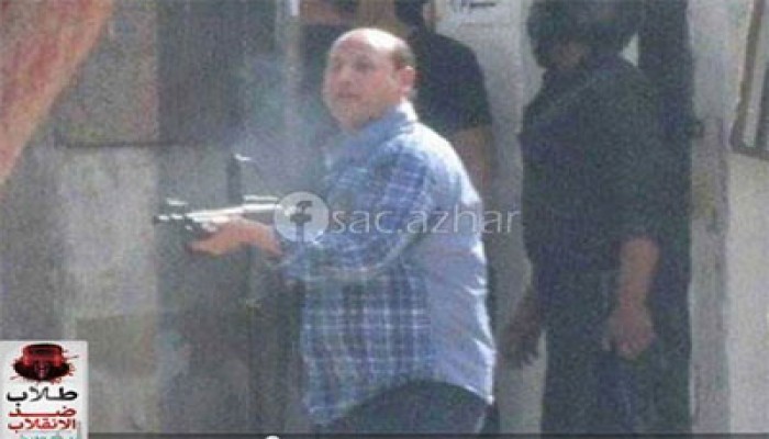 مقتل طبيب أمام قسم اللبان بالإسكندرية.. والانقلاب يرفض إنقاذه