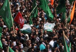 تشييع الشهيدين أبو عيشة والقواسمة ومواجهات في الخليل