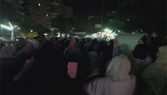 ثوار حلوان يواصلون حراكهم الثوري مطالبين بالإفراج عن الحرائر