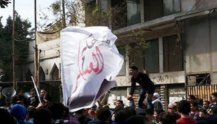 وقفة ليلية بمنشأة عبد الله بالفيوم تندد بخراب حكم العسكر