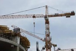 غضب بين عمال المقاولات المصرية لسوء أوضاعهم المالية والإدارية