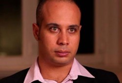 انضمام أحمد ماهر لمعركة الأمعاء الخاوية بسجون الانقلاب