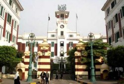 مظاهرة لعاملي الجامعات العمالية احتجاجًا على تأخر الأجور