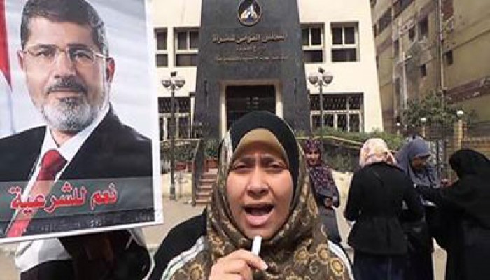 نساء ضد الانقلاب: نواصل جهودنا للتاكد من واقعة اعتقال سارة همام