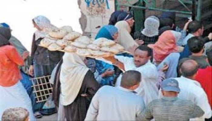 الانقلاب يسرق أموال المشتركين في منظومة الخبز بالمنوفية