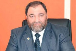 د. باسم خفاجي يهاجم زويل بسبب منافقة السفاح