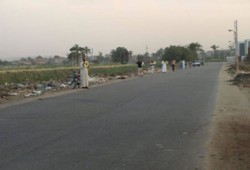 سلسلة بشرية بمنشاة سوهاج تدعو لانتفاضة 9 سبتمبر