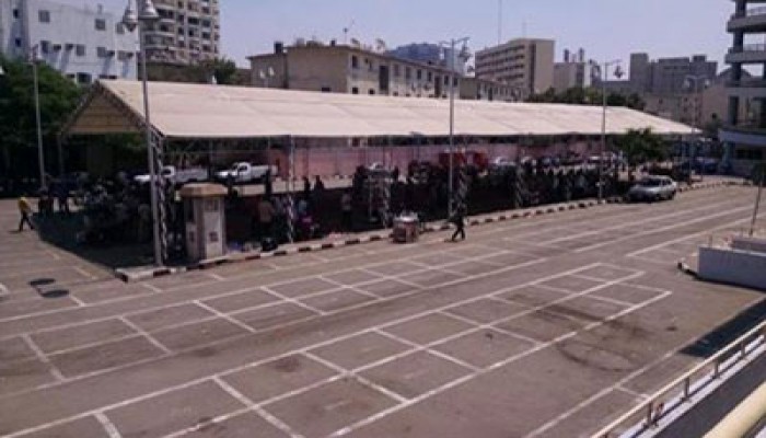 "الترجمان" خال من "الباعة الجائلين"