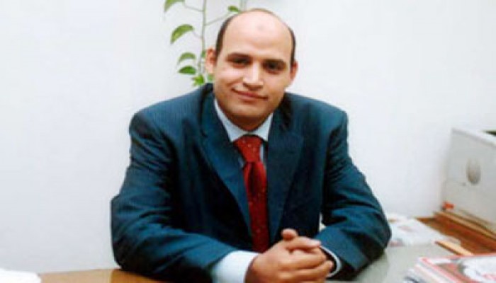 د. خليل العناني: قائد الانقلاب يبيع سيناء للأجانب