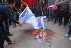 استقالة نائبة كندية من حزبها لدعمه الكيان الصهيوني