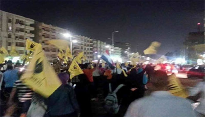 مسيرة حاشدة بمدينة نصر تتوعد الانقلاب بالقصاص