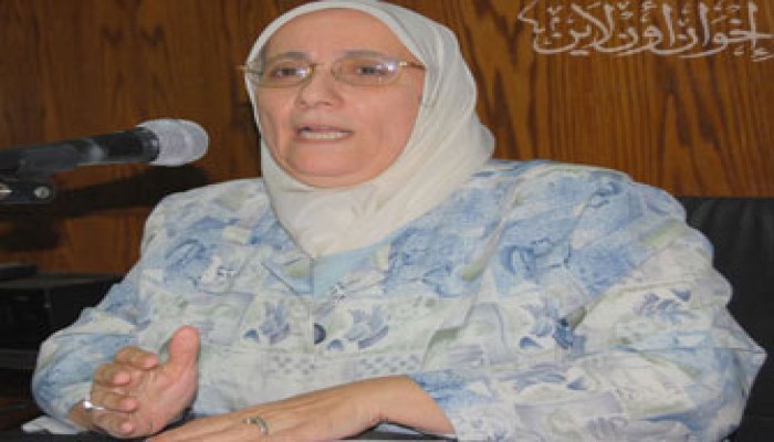 د. نادية مصطفى: هل يكفي "بيان العادلي" ليستفيق الغافلون؟